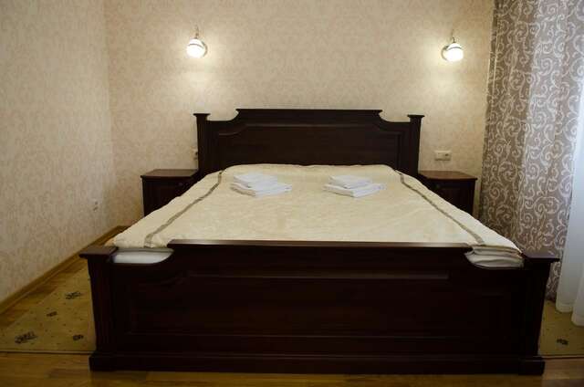Отель Naftusya Hotel Трускавец-28