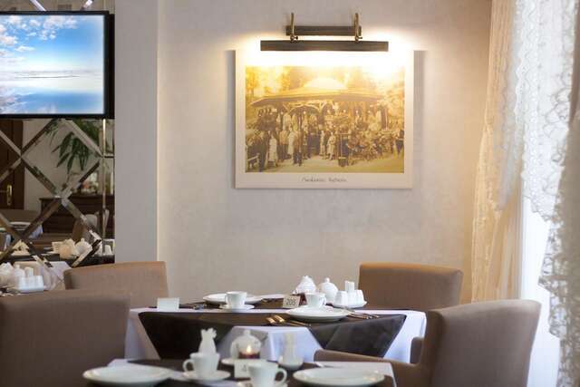 Отель Naftusya Hotel Трускавец-10